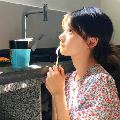 普通电影 封面